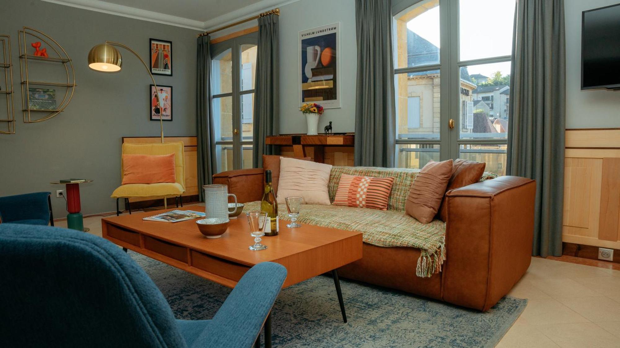 Superbe Appartement 132M2, Classe 5 Etoiles, Sarlat Centre ภายนอก รูปภาพ